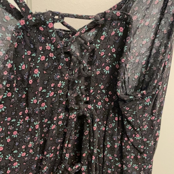 American Eagle Floral Dress - Picture 4 of 6